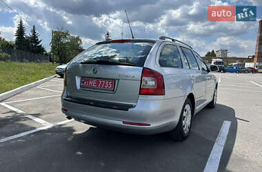 Универсал Skoda Octavia 2009 в 