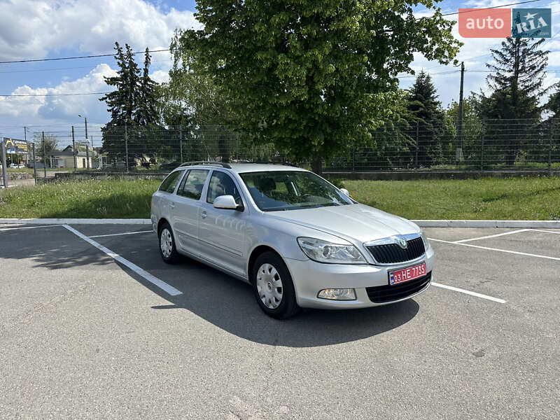 Универсал Skoda Octavia 2009 в Житомире
