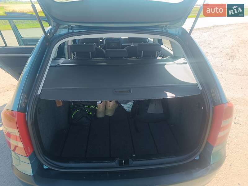 Универсал Skoda Octavia 2006 в Бобровице