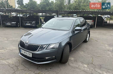 Лифтбек Skoda Octavia 2019 в Киеве