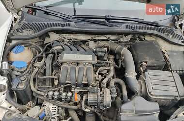 Лифтбек Skoda Octavia 2012 в 