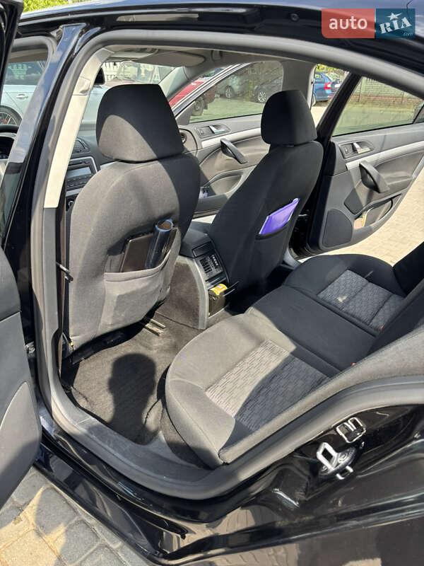 Лифтбек Skoda Octavia 2012 в Ивано-Франковске