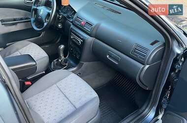 Лифтбек Skoda Octavia 2006 в 