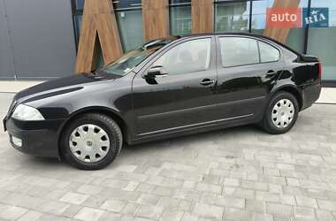 Лифтбек Skoda Octavia 2008 в 
