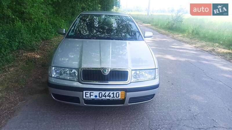 Лифтбек Skoda Octavia 2002 в Виннице