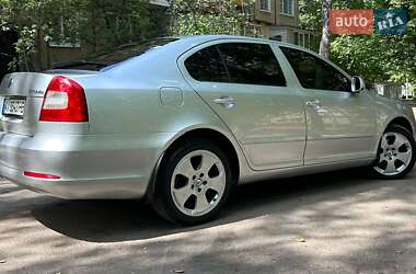 Лифтбек Skoda Octavia 2012 в 