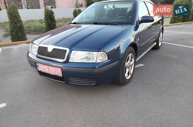 Лифтбек Skoda Octavia 2008 в 
