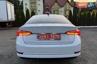Лифтбек Skoda Octavia 2021 в 