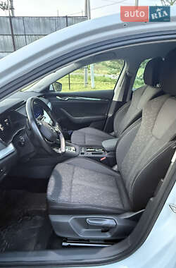 Лифтбек Skoda Octavia 2021 в 