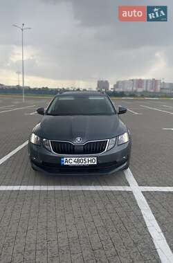 Универсал Skoda Octavia 2017 в Одессе
