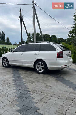 Универсал Skoda Octavia 2012 в 