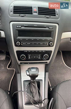 Универсал Skoda Octavia 2012 в 