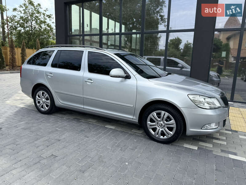 Универсал Skoda Octavia 2010 в Полтаве