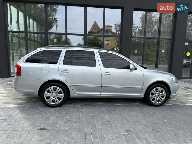 Универсал Skoda Octavia 2010 в Полтаве