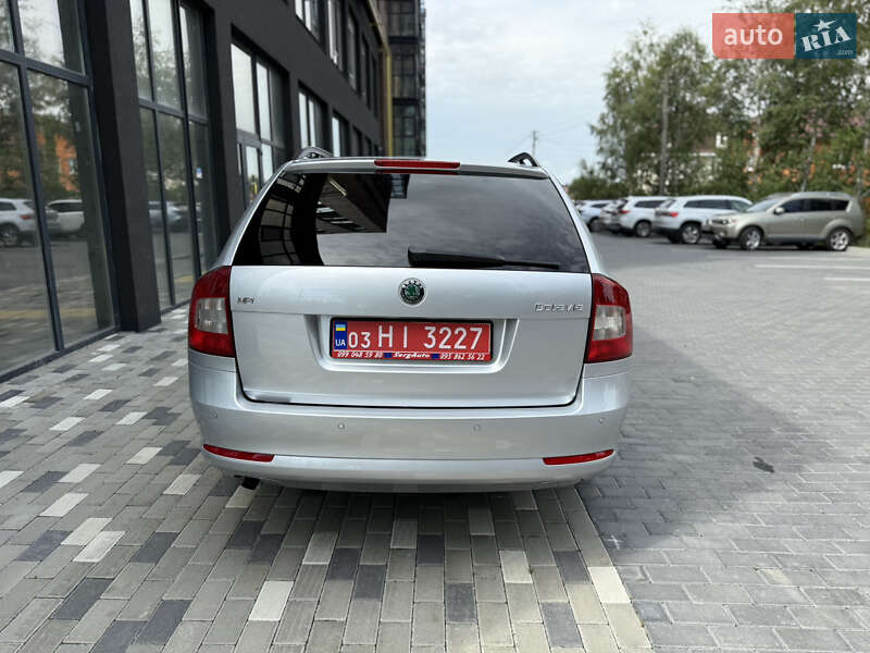 Универсал Skoda Octavia 2010 в Полтаве