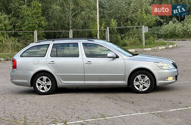 Универсал Skoda Octavia 2011 в 