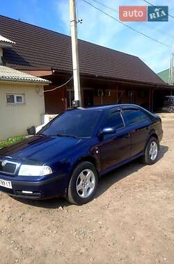 Лифтбек Skoda Octavia 2003 в Харькове