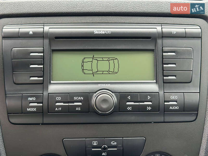 Универсал Skoda Octavia 2005 в Самборе