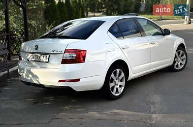 Лифтбек Skoda Octavia 2013 в 