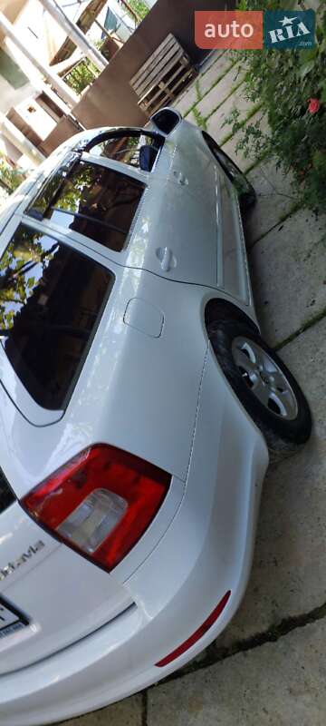 Универсал Skoda Octavia 2011 в Виноградове