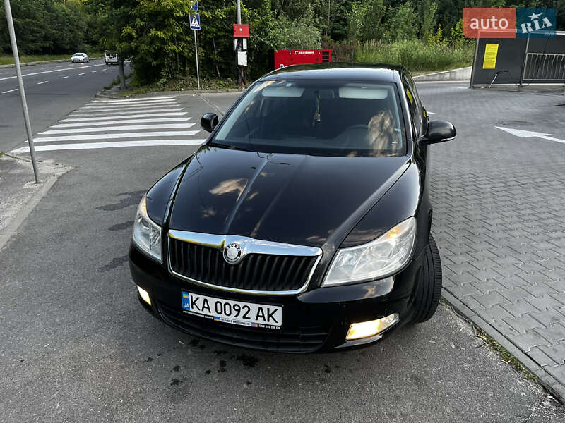 Лифтбек Skoda Octavia 2010 в Киеве
