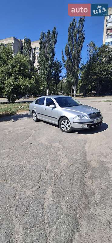 Лифтбек Skoda Octavia 2007 в Запорожье