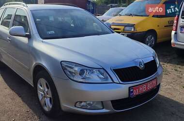 Універсал Skoda Octavia 2012 в 