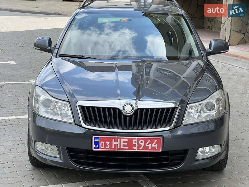 Универсал Skoda Octavia 2009 в Луцке