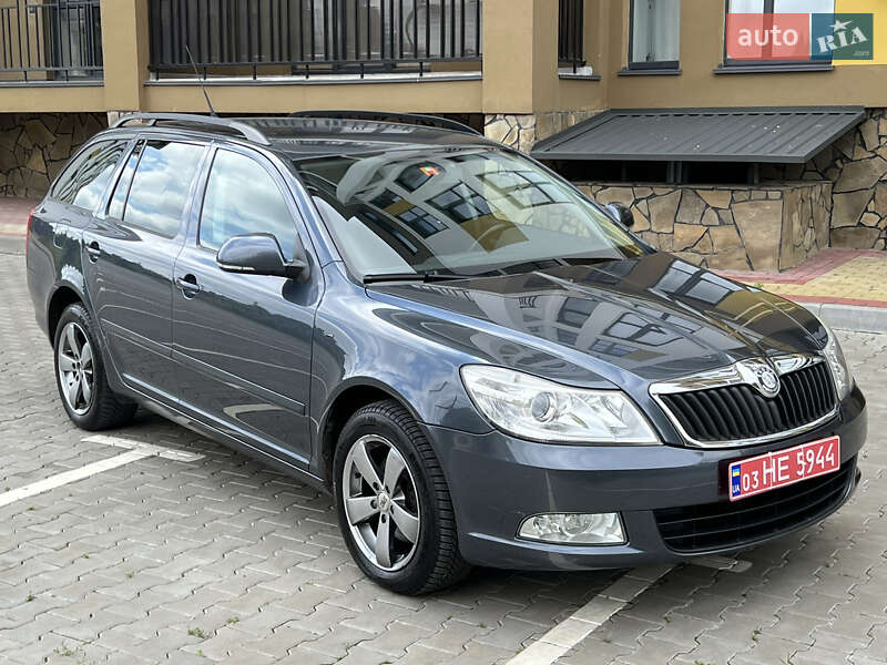 Универсал Skoda Octavia 2009 в Луцке