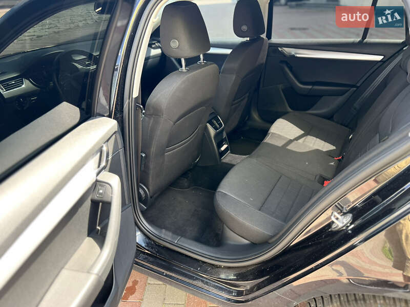 Універсал Skoda Octavia 2015 в Харкові