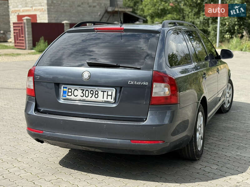 Универсал Skoda Octavia 2009 в Стрые