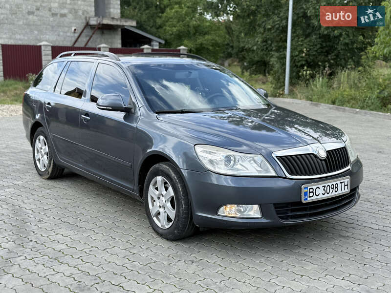 Универсал Skoda Octavia 2009 в Стрые
