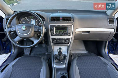 Универсал Skoda Octavia 2011 в 