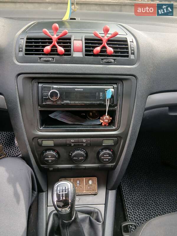 Лифтбек Skoda Octavia 2005 в Виннице