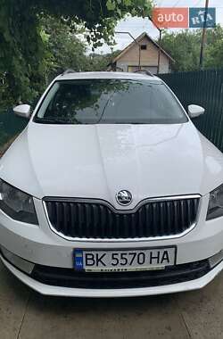 Універсал Skoda Octavia 2015 в Рівному