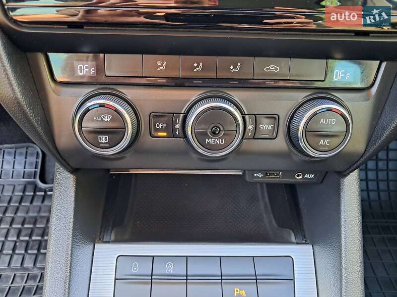 Універсал Skoda Octavia 2015 в Івано-Франківську