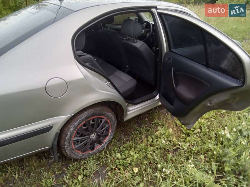 Лифтбек Skoda Octavia 2008 в Хмельницком