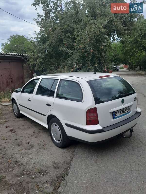 Универсал Skoda Octavia 1999 в Кропивницком
