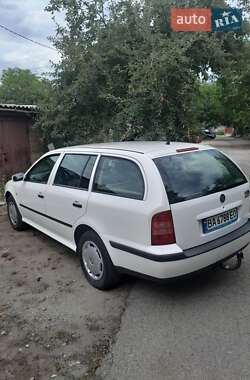 Универсал Skoda Octavia 1999 в 