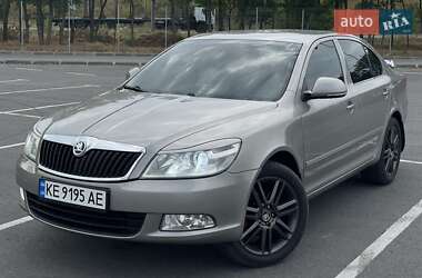 Лифтбек Skoda Octavia 2012 в 