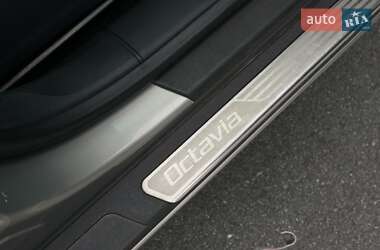 Лифтбек Skoda Octavia 2012 в 