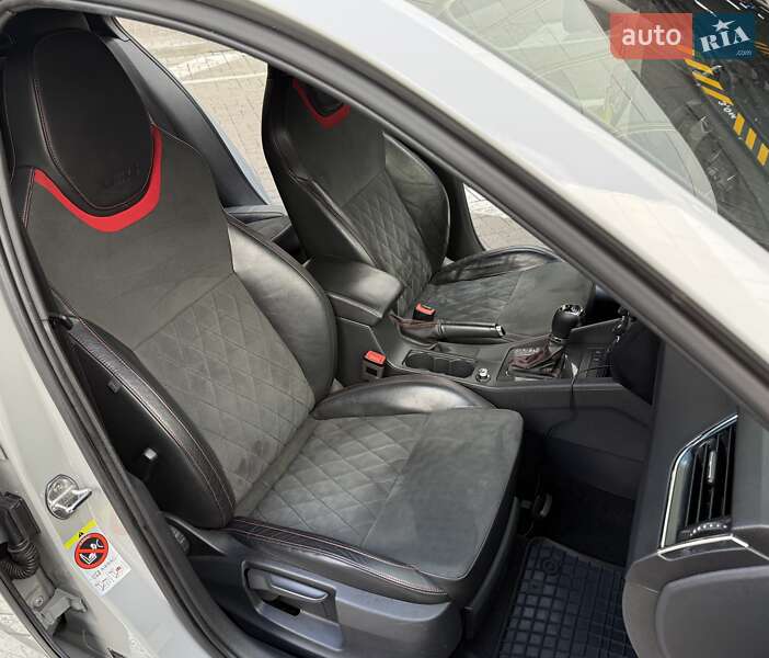 Лифтбек Skoda Octavia 2014 в Киеве