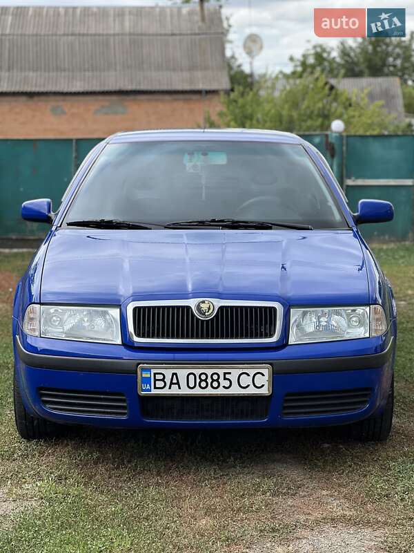 Лифтбек Skoda Octavia 2009 в Черкассах