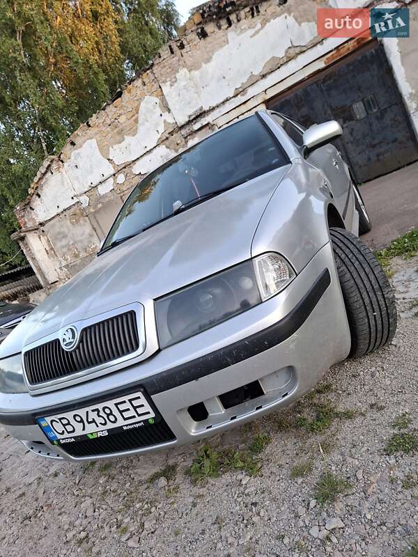 Лифтбек Skoda Octavia 2001 в Чернигове