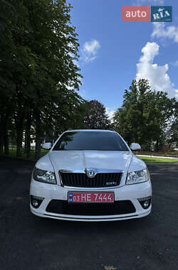 Универсал Skoda Octavia 2010 в 