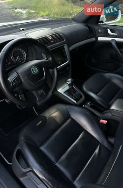 Универсал Skoda Octavia 2010 в 