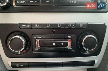 Універсал Skoda Octavia 2011 в 