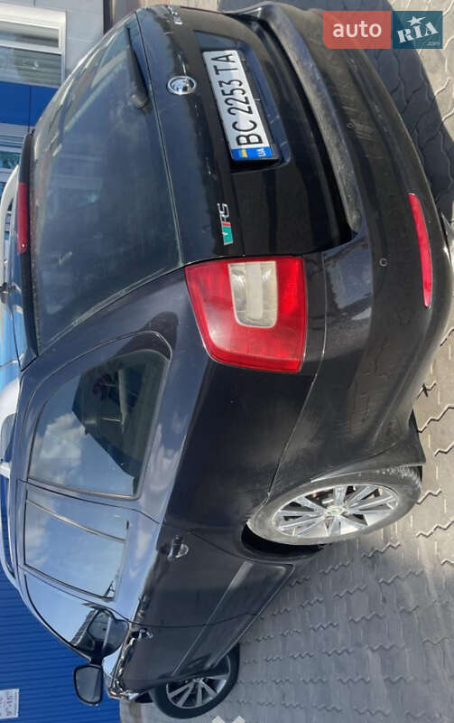 Универсал Skoda Octavia 2011 в Самборе