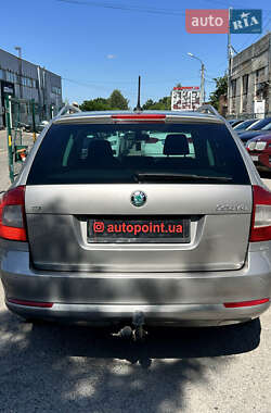 Универсал Skoda Octavia 2012 в 
