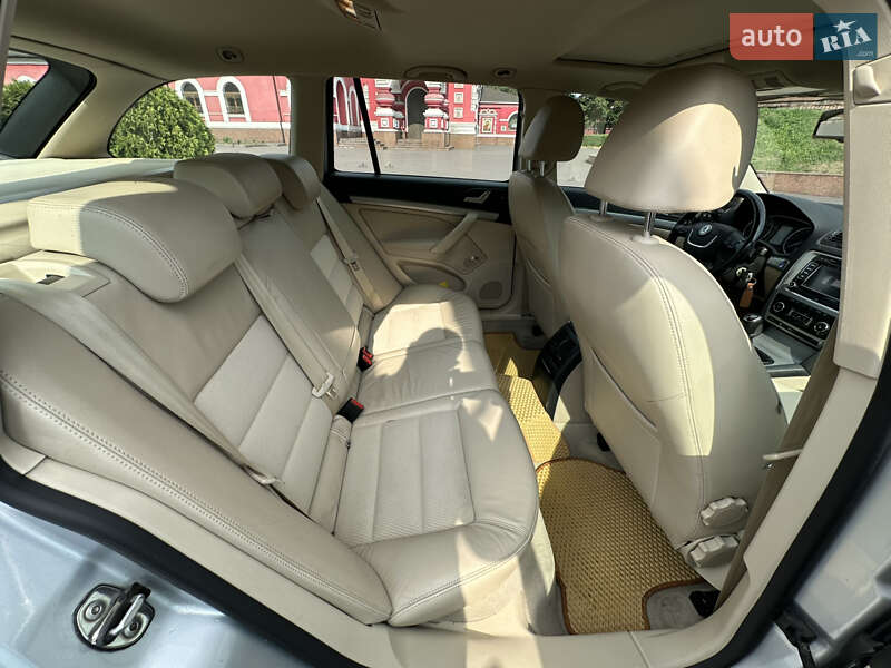Универсал Skoda Octavia 2010 в Днепре